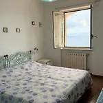 Miramare In Collina アパート ラッコ・アメーノ