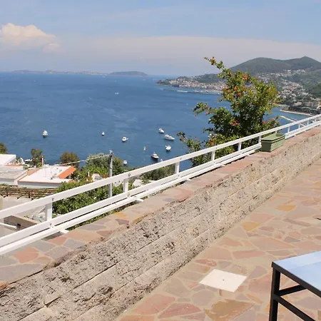 Miramare In Collina * Lacco Ameno (Isola d'Ischia)
