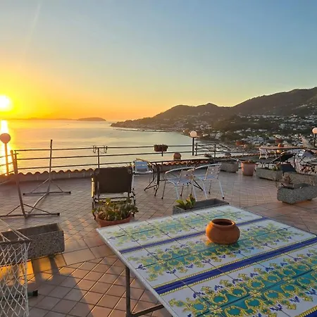 Miramare In Collina Apartmán *