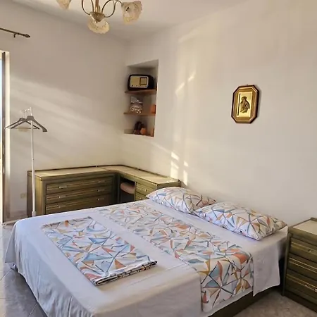Apartment Miramare In Collina