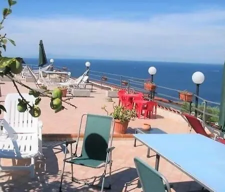 Appartement Miramare In Collina